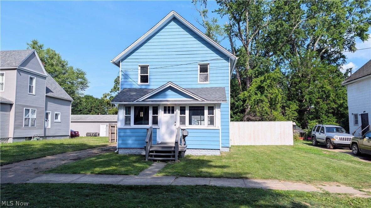 Property Photo:  624 Buffalo Street  OH 44030 