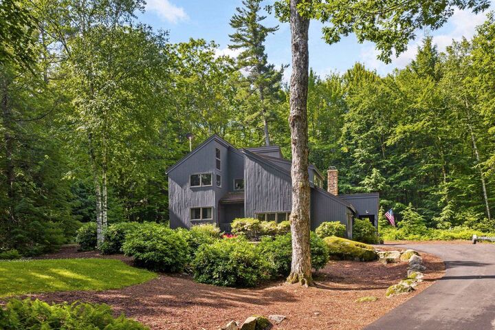 Property Photo: 52 Upper Bay Road NH 03782