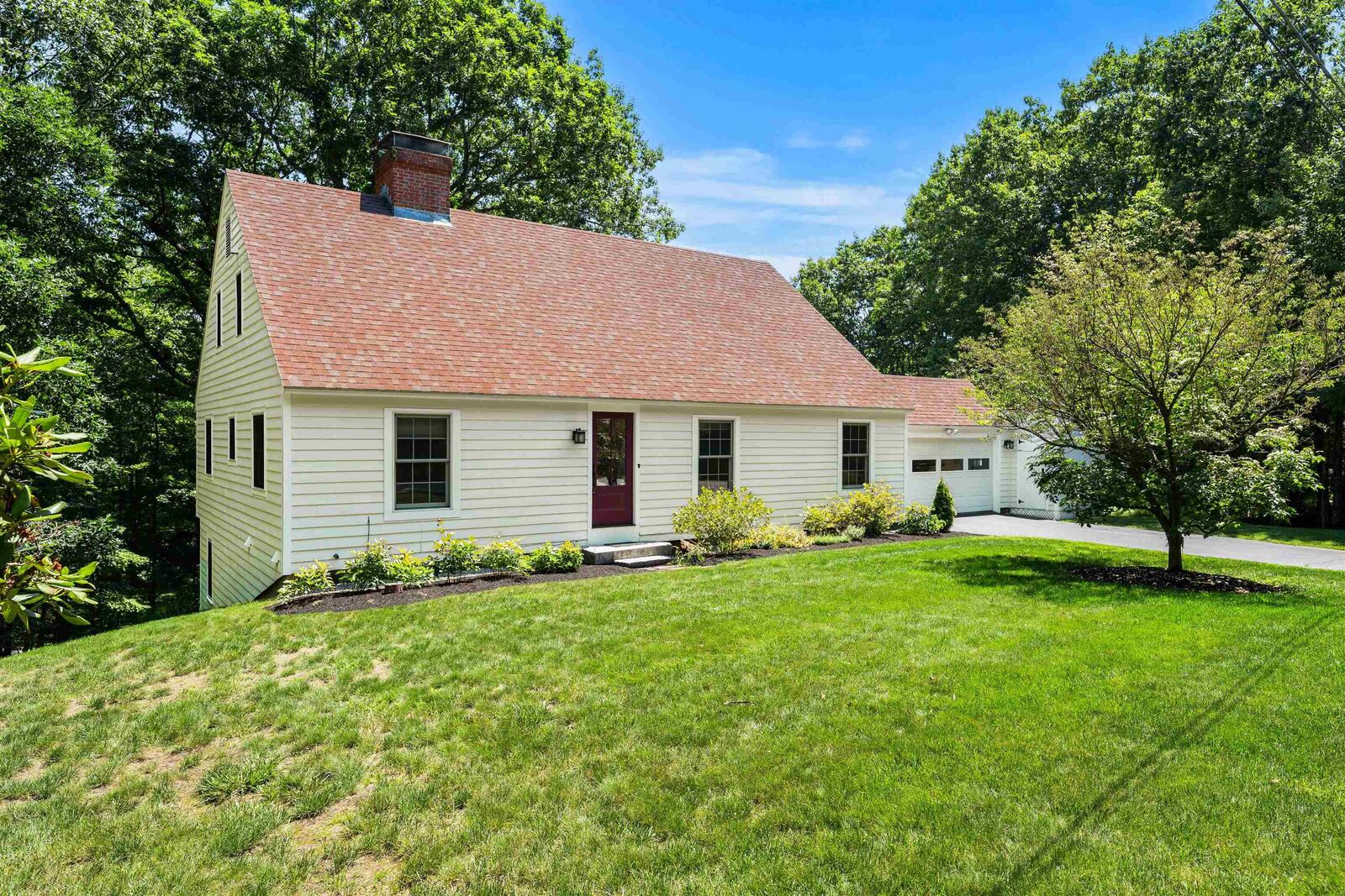 Property Photo:  41 Roberts Road  NH 03229 