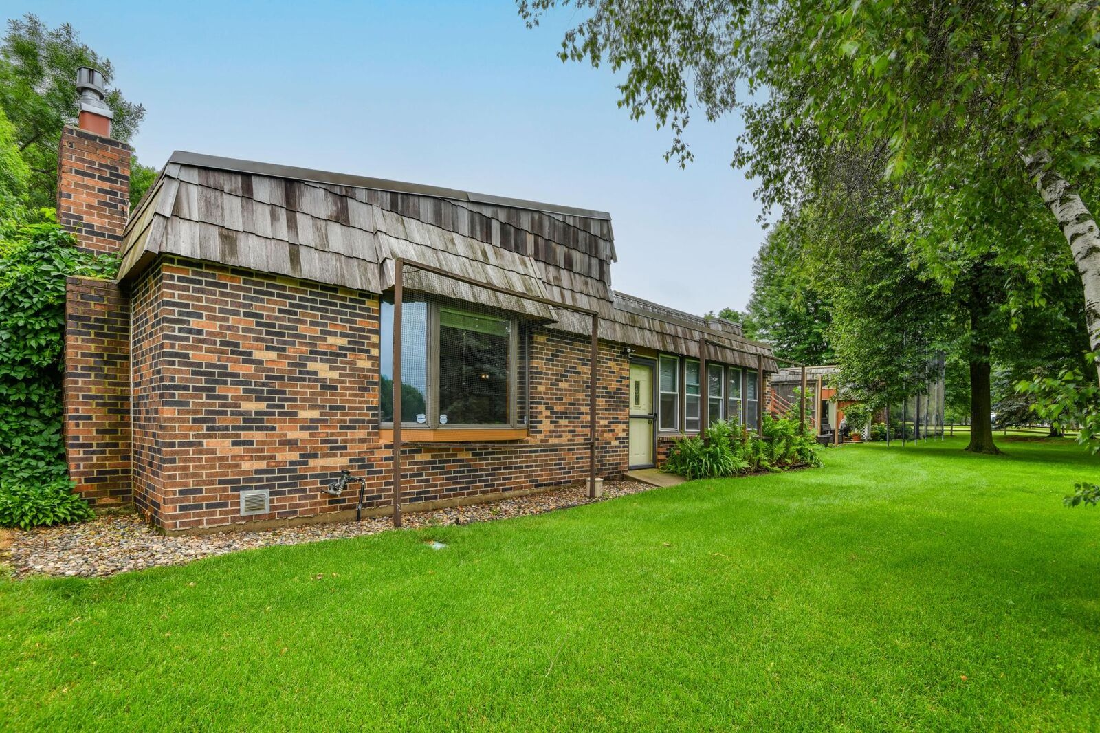 Property Photo:  267 Park Avenue S  MN 56301 