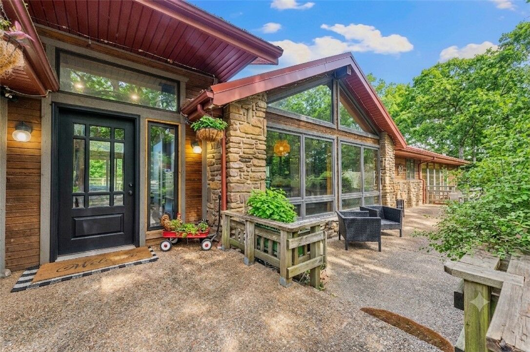 Property Photo:  17450 Railroad Cut Road  AR 72756 