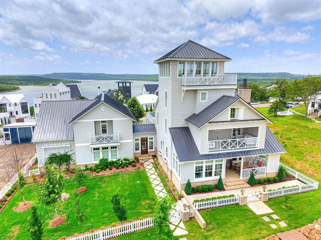 Property Photo:  104 Ridgeline Road  OK 74432 