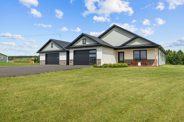 143 Wharf Road — photo 1
