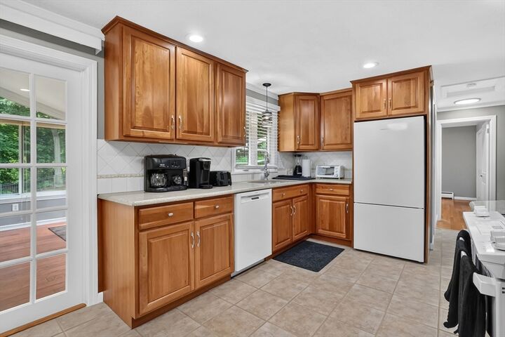 Property Photo: 125 East Allen Ridge Road MA 01118