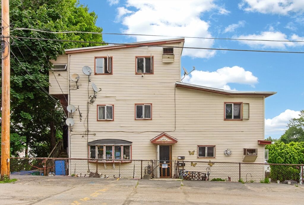 Property Photo:  55 Canton St  MA 01420 