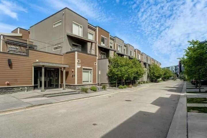 10 Westpark Link SW 216 — photo 1