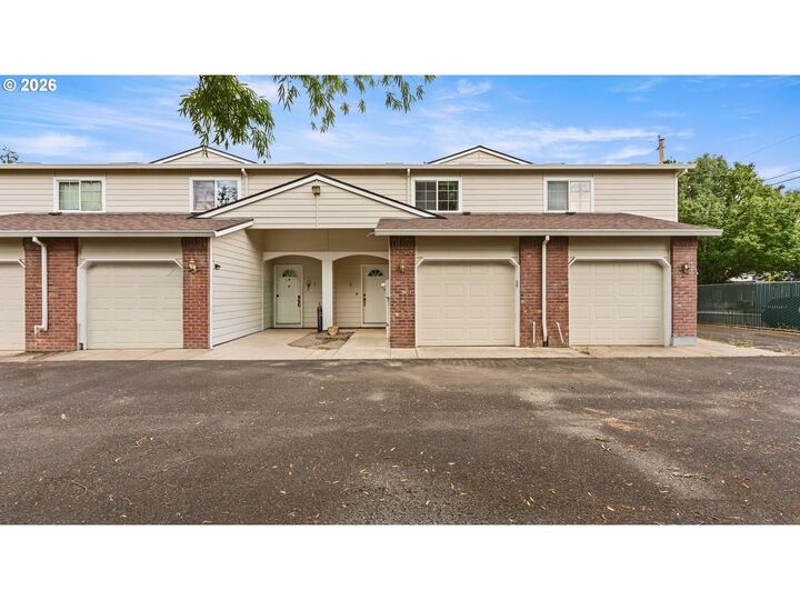 Property Photo: 1919 26th Ave 2 OR 97116
