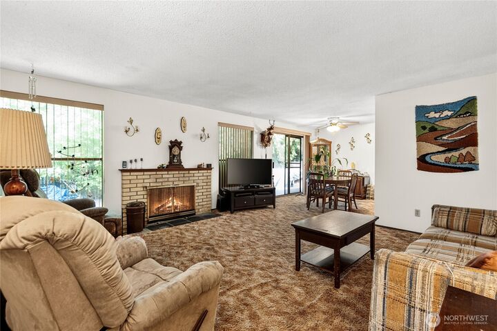 Property Photo: 18308 41st Place W WA 98037
