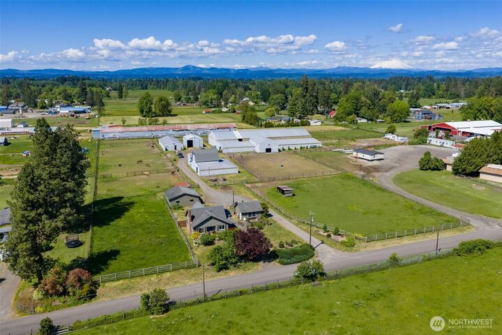 Property Photo:  1300 NE 209th Street  WA 98642 