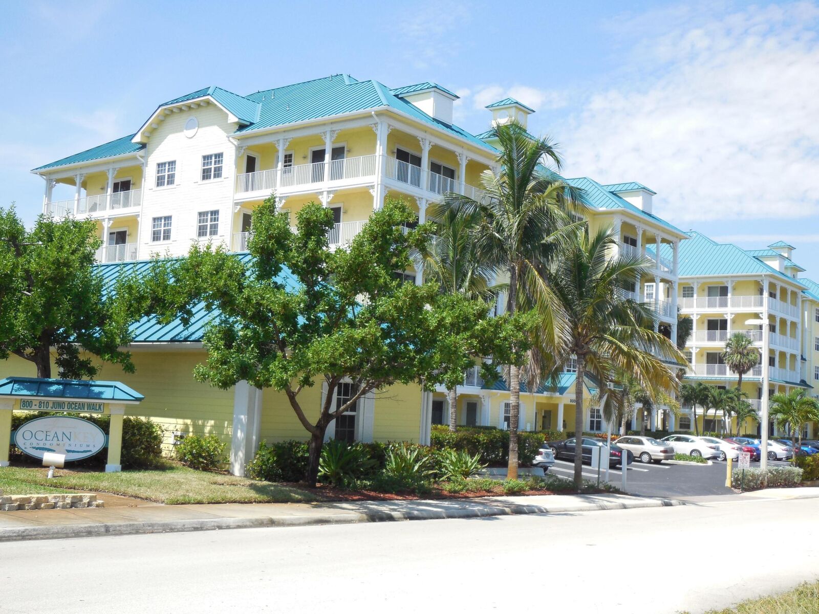 Property Photo: 800 Juno Ocean Walk 301A FL 33408