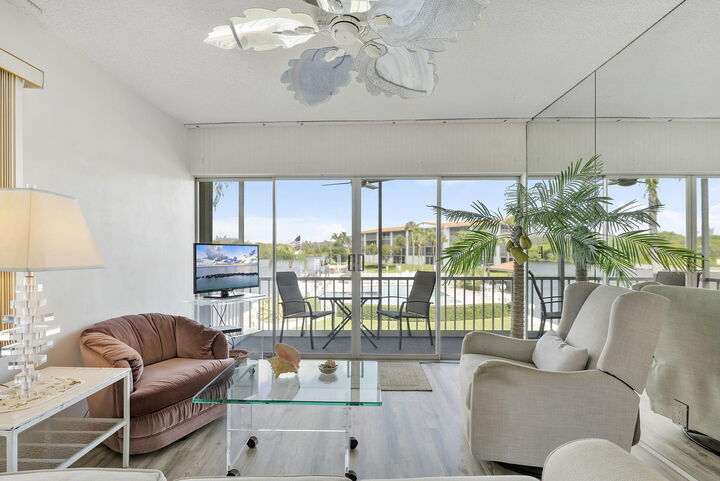 Property Photo: 101 NE 19th Avenue 228 FL 33441