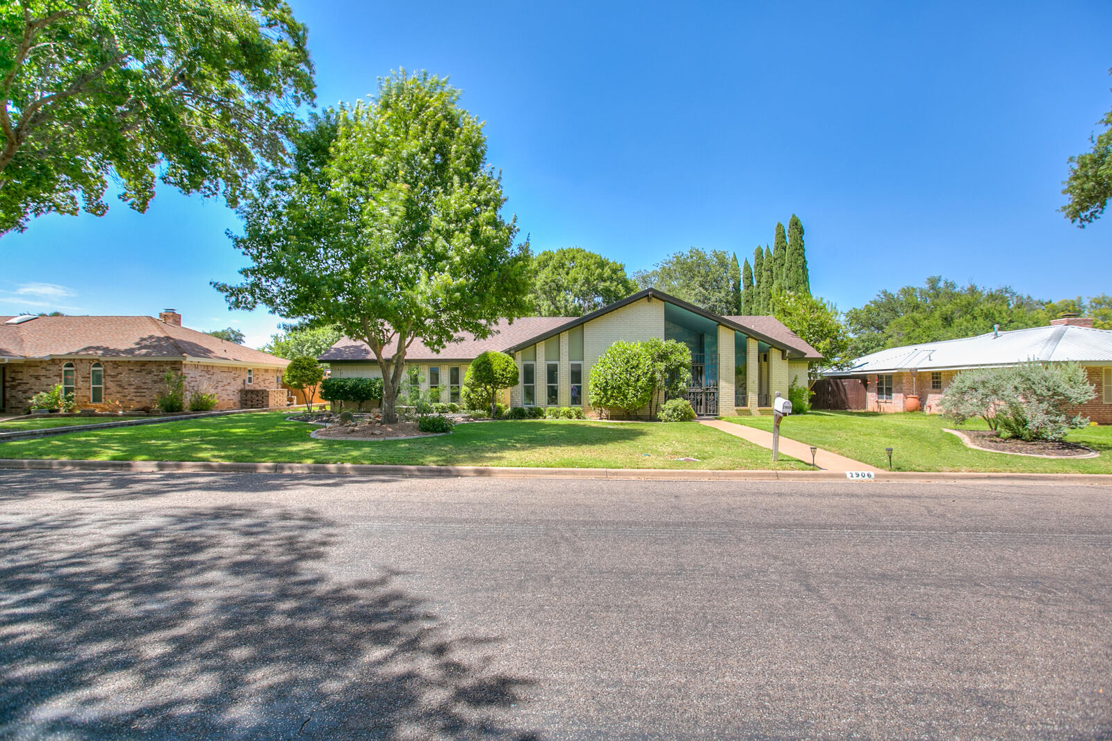 Property Photo:  2906 Briargrove Lane  TX 76904 