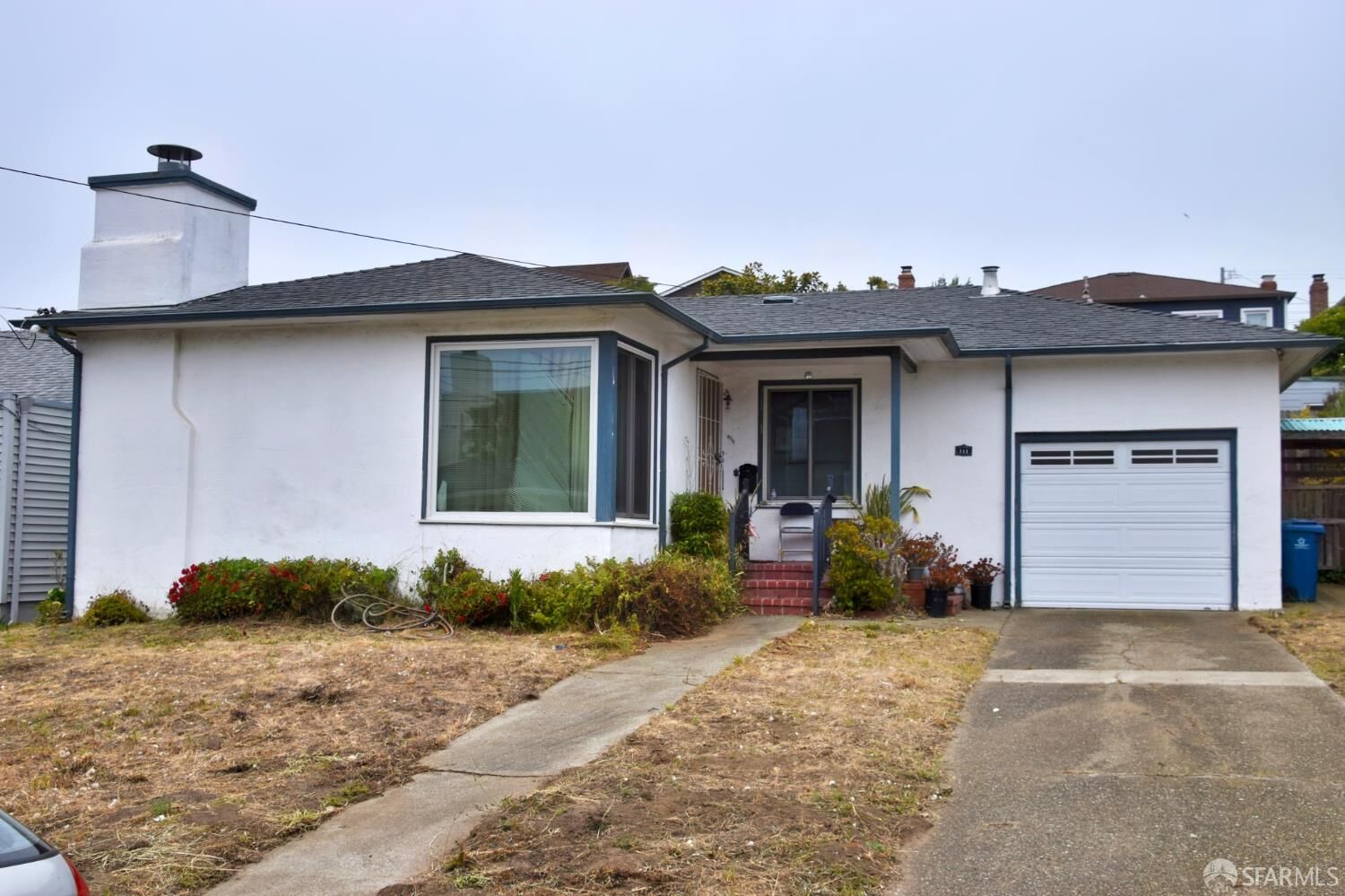 Property Photo:  111 Village Lane  CA 94015 