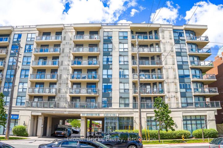 872 Sheppard Avenue W 308 — photo 1