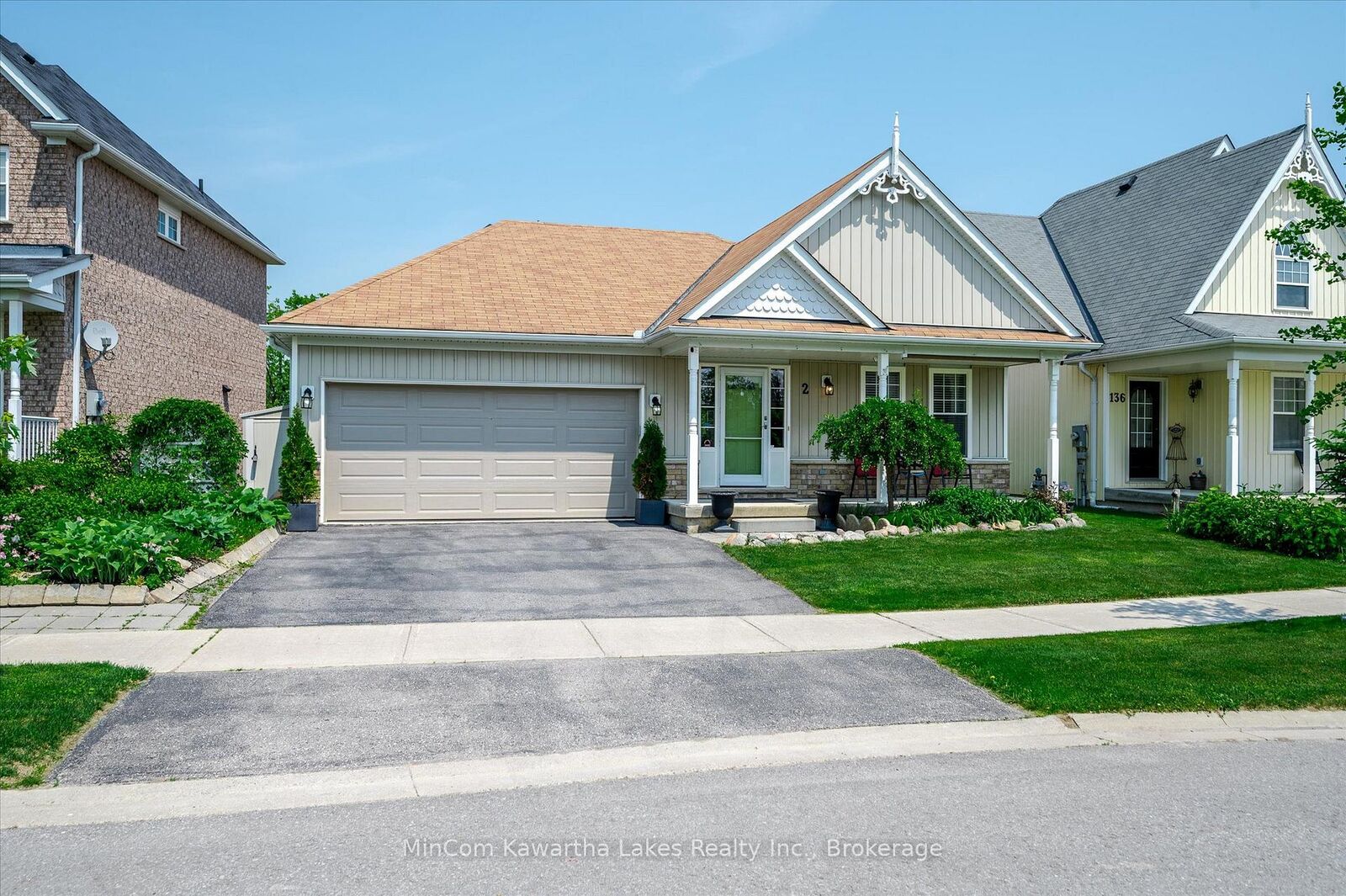 Property Photo:  2 Peace Crescent  ON K9H 0C1 
