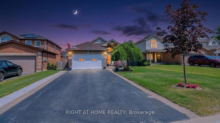 36 Benjamin Lane — photo 1