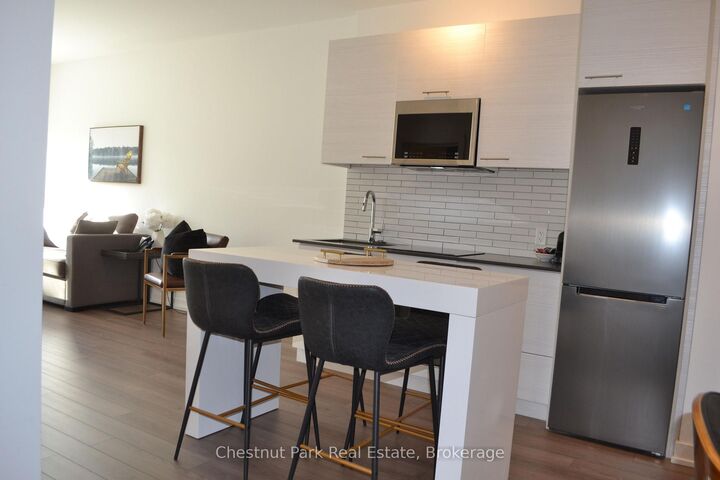 Property Photo:  120 Carrick Trail 112  ON P1P 0B6 