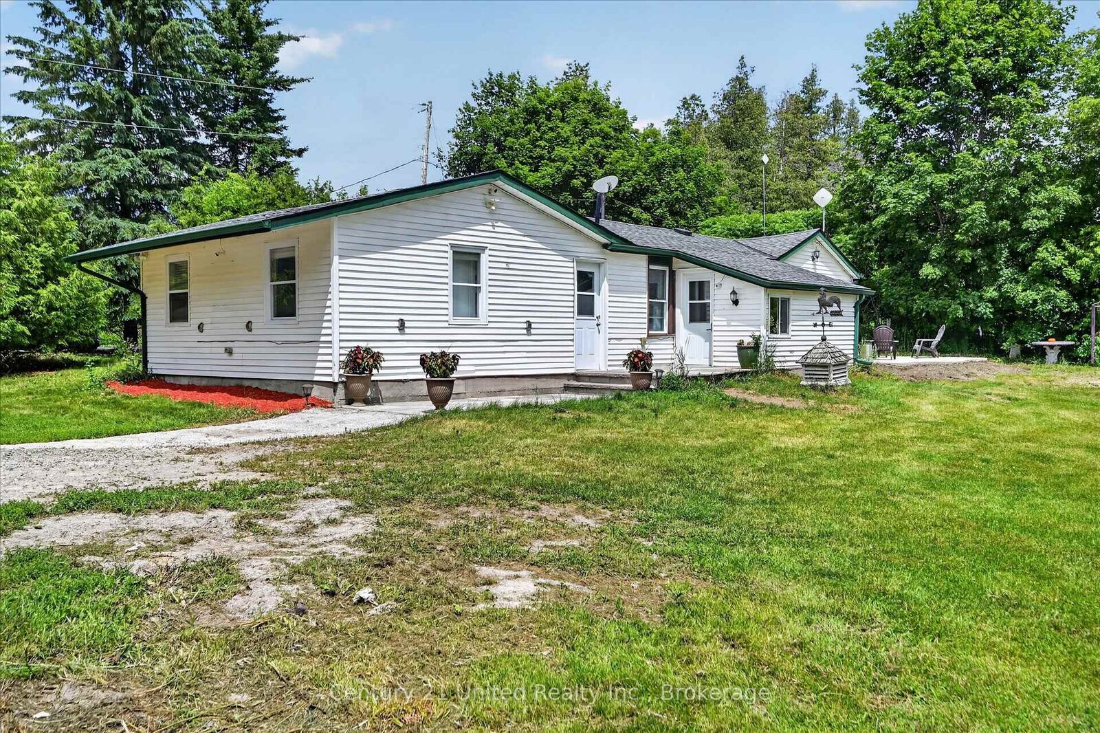 Property Photo: 93 Loop Line ON K0L 2W0