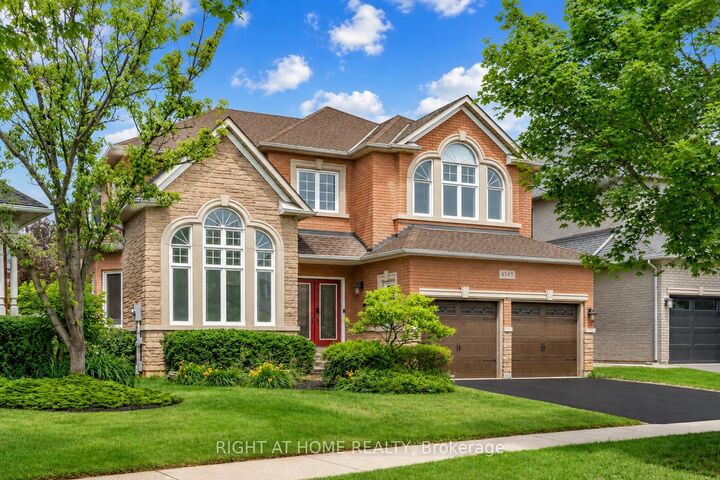 4145 Bonavista Crescent — photo 1