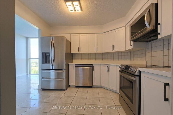 Property Photo:  61 Markbrook Lane 1103  ON M9V 5E7 