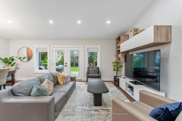 Property Photo: 41 Waterford Drive ON M9R 2N5