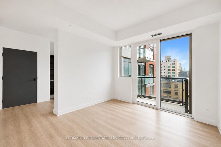 Property Photo:  108 Peter Street 923  ON M5V 0W2 