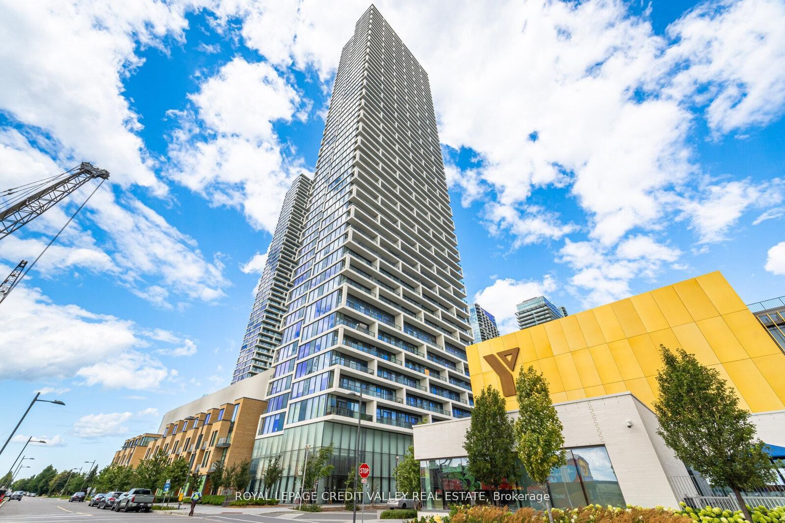 Property Photo: 5 Buttermill Avenue 1511 ON L4K 0J5