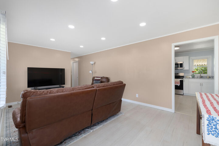 Property Photo: 722 Rose Lane TN 37645