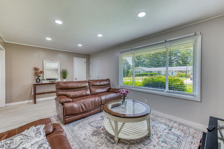 Property Photo: 722 Rose Lane TN 37645