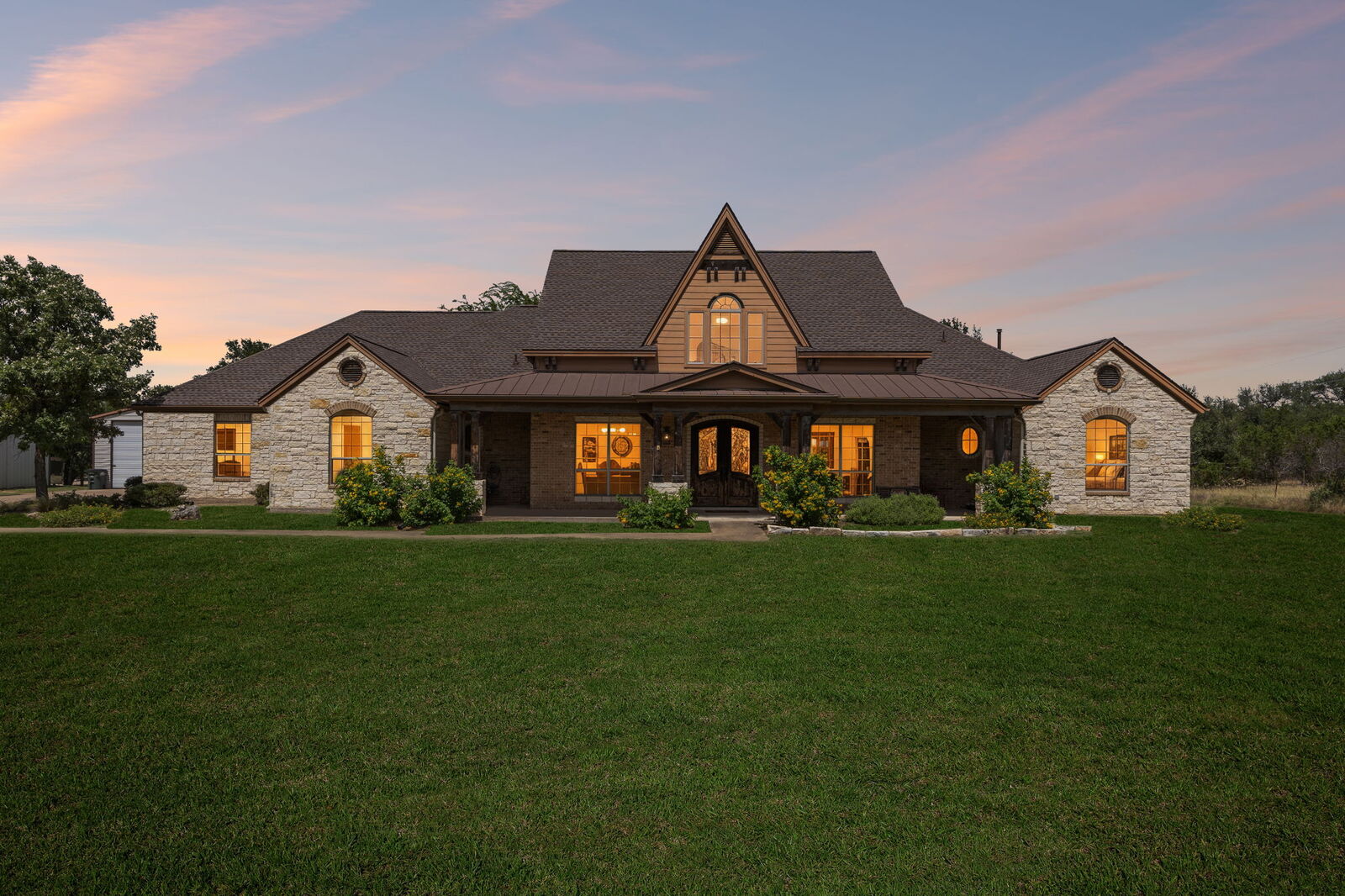 Property Photo:  438 Patricia Road  TX 78628 