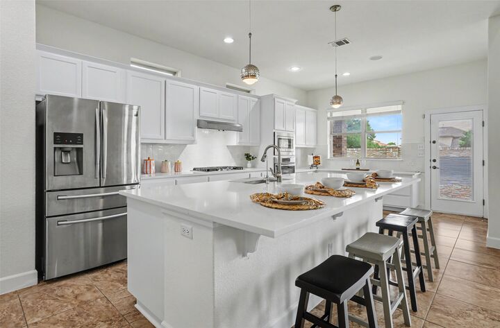 Property Photo: 213 Southern Cross Drive TX 78717