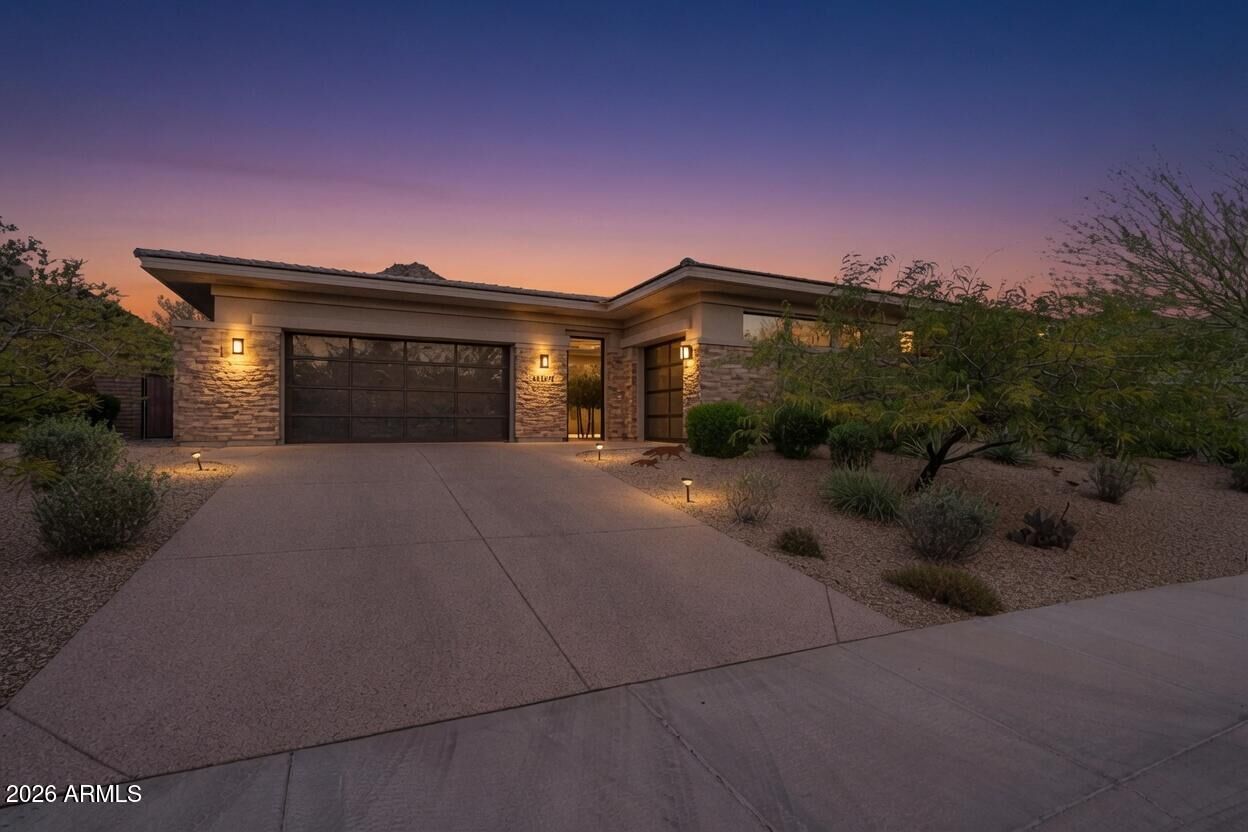Property Photo:  13950 N Territory Trail  AZ 85268 
