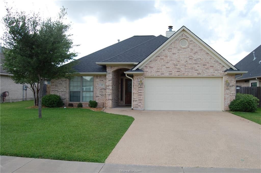 Property Photo:  219 Rugen Lane  TX 77845 