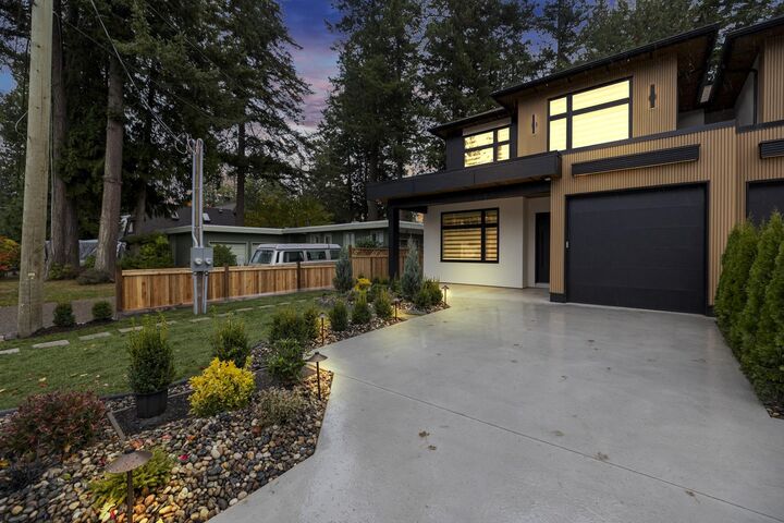 5666 10A Avenue — photo 1
