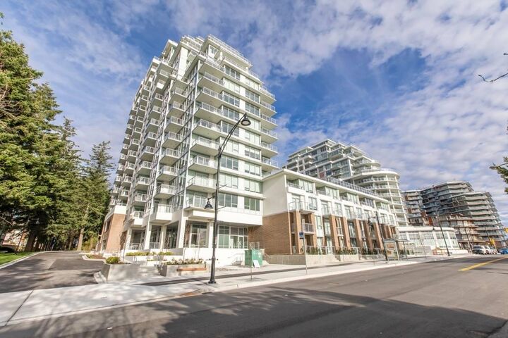 Property Photo:  15165 Thrift Avenue 311  BC V4B 0C1 