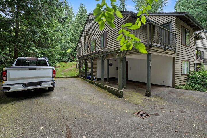 Property Photo: 3381 William Avenue BC V7K 1Z7