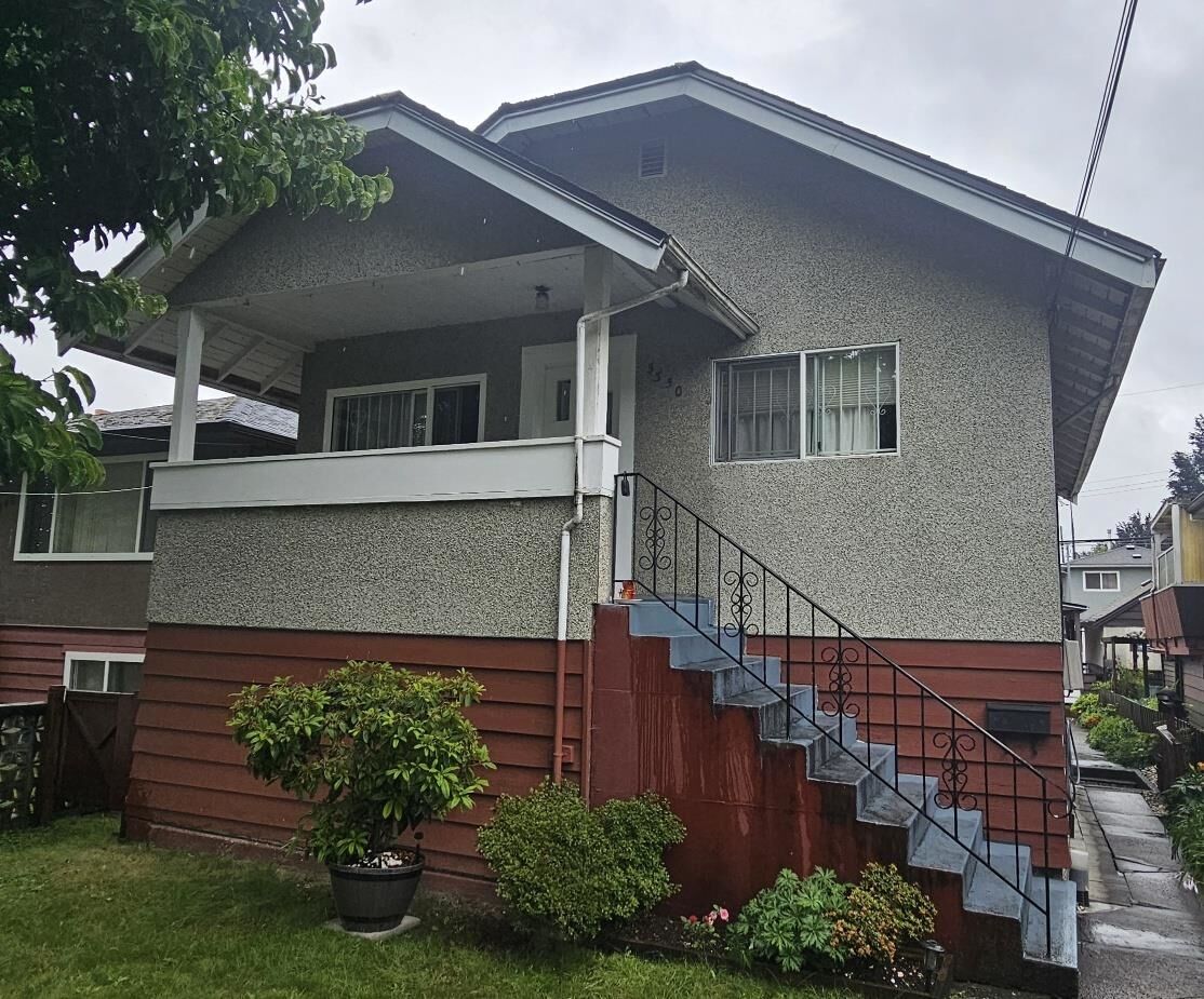 Property Photo: 5350 Cecil Street BC V5R 4E5