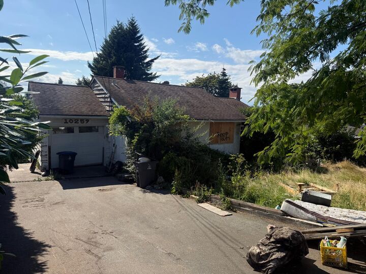 Property Photo:  10259 124A Street  BC V3V 4W7 