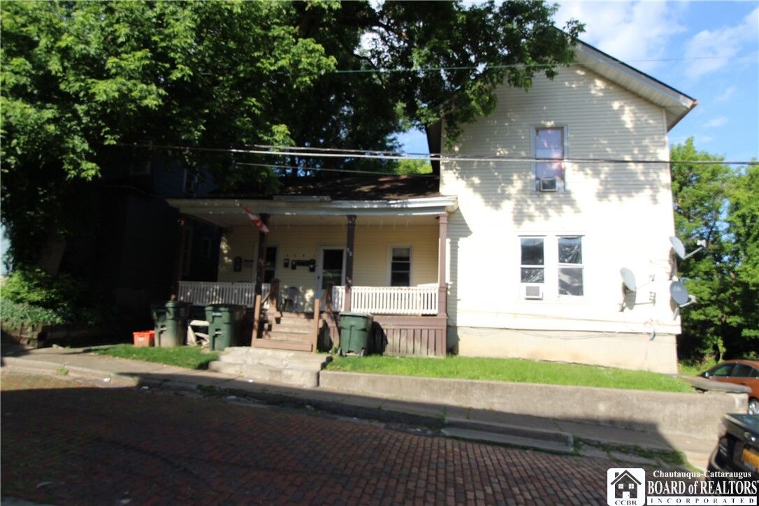 Property Photo:  58 Franklin Street 4  NY 14701 