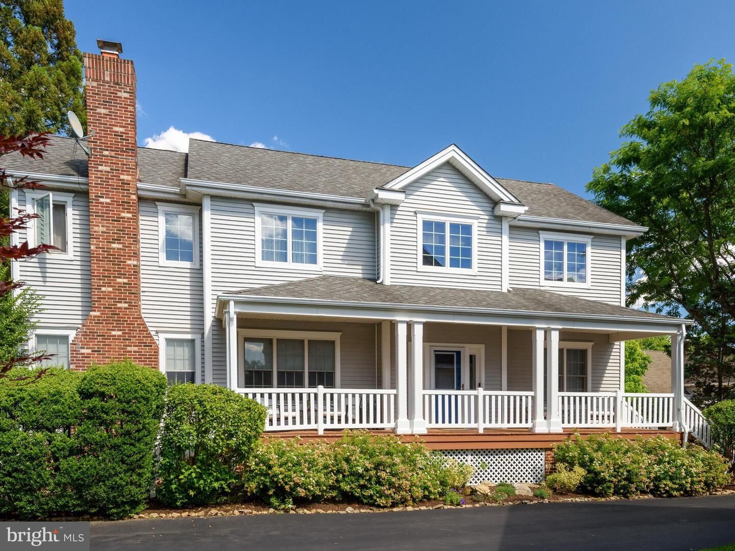 Property Photo:  605 Huntington Drive  PA 19335 