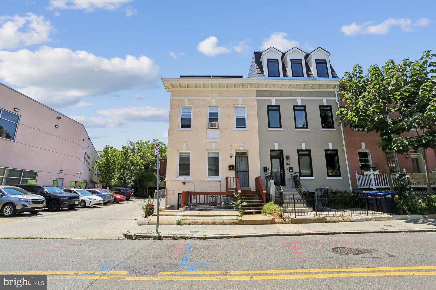 Property Photo:  1408 Newton Street NW  DC 20010 