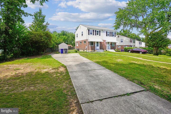 Property Photo: 2256 Roanoke Drive VA 22307