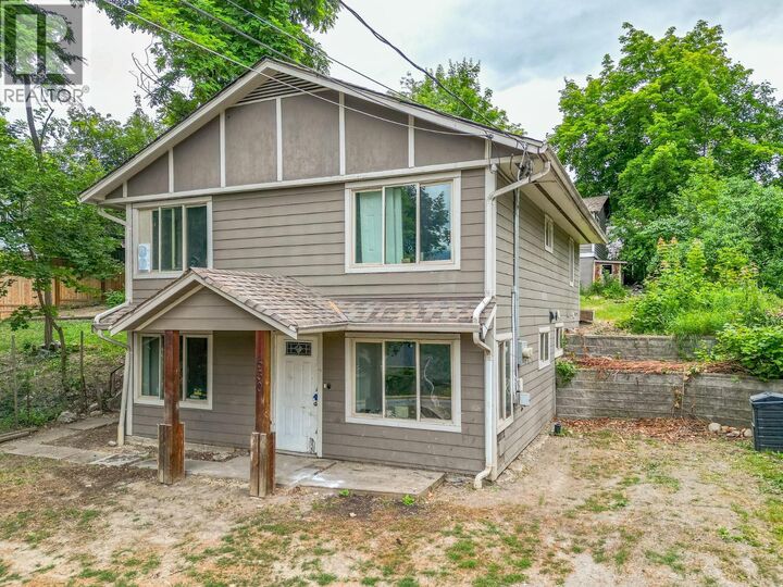 Property Photo: 630 5 Street Southeast BC V1E 4G2
