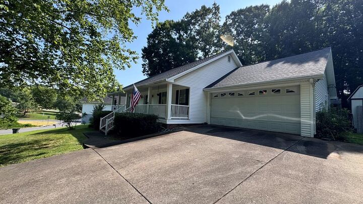 Property Photo: 330 Boundary Street GA 30720
