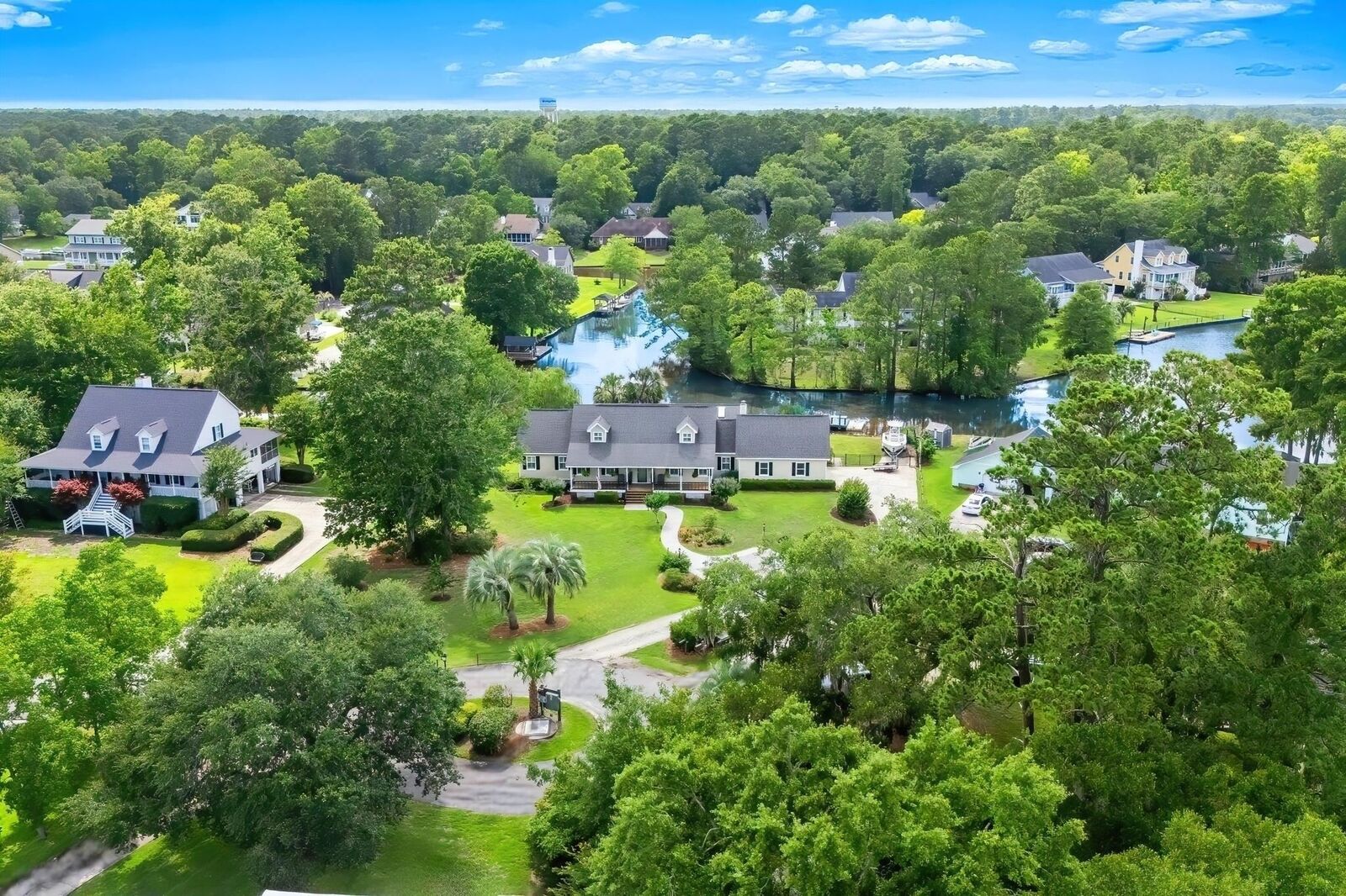 Property Photo:  181 Live Oak Ln.  SC 29440 