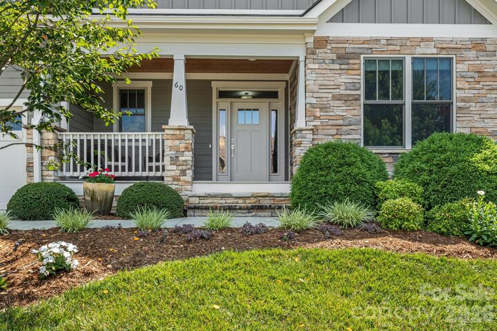 Property Photo: 60 Barnrock Drive NC 28759