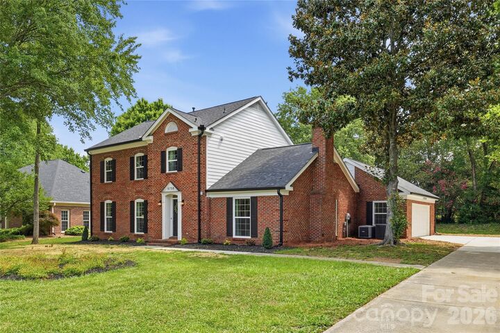Property Photo:  4758 Whetstone Court  NC 28226 
