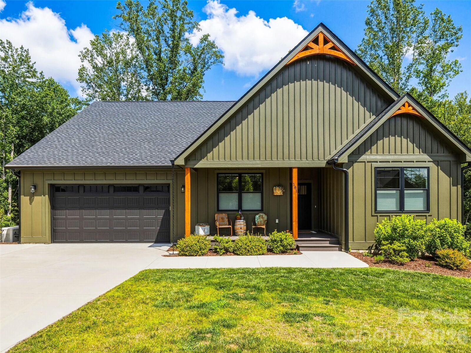 Property Photo: 181 Byron Forest Drive NC 28742