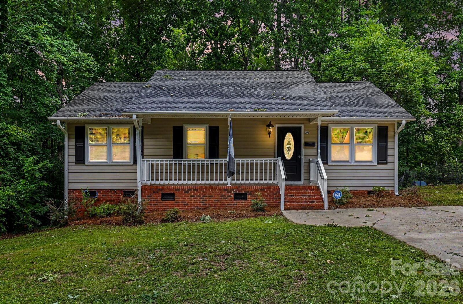 Property Photo: 308 Kershaw Street SC 29720
