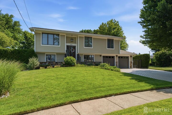 Property Photo: 1453 Tooz Place NJ 07080